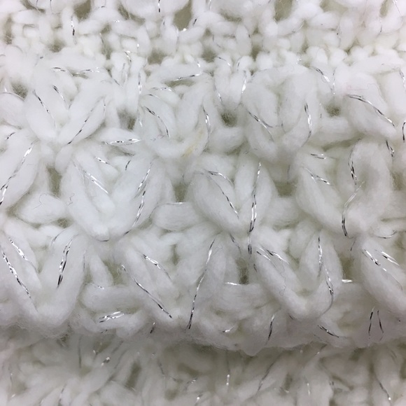 2 Scarf Lot BCBGeneration Infinity Knit Handmade Metallic Ruffle Lace Minimalist - Picture 12 of 15